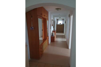 3-Zimmer Wohnung möbliertunmöbliert zu vermieten - Pullenreuth