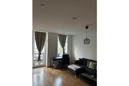 Möblierte Wohnung in Friedrichshain ( All inclusive) - Berlin Charlottenburg-Wilmersdorf