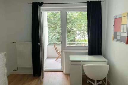 WG-Zimmer in Frankfurt am Main 999,00 € 25 m²
