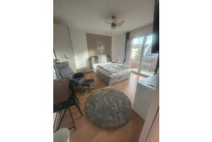 WG-Zimmer in Frankfurt am Main 715,00 € 21 m²