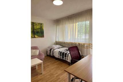 WG-Zimmer in Nürnberg 850,00 € 14 m²