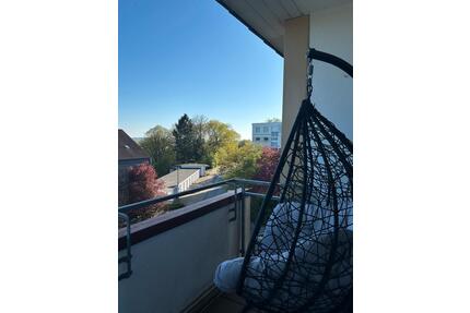 3 Zimmer Wohnung mit Balkon - 690,00&nbsp;EUR Kaltmiete, ca.&nbsp; 69,00&nbsp;m&sup2; in Wuppertal (PLZ: 42277) Gemarkung Langerfeld