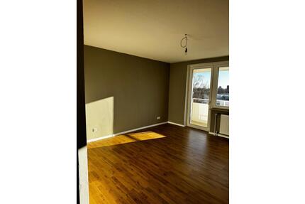 3 Zimmer Wohnung 38120 - 953,00&nbsp;EUR Kaltmiete, ca.&nbsp; 79,00&nbsp;m&sup2; in Braunschweig (PLZ: 38120) Timmerlah-Geitelde-Stiddien