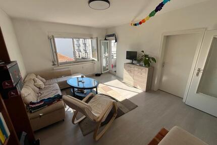 Wunderschöne helle 2 Zimmer Wohnung im Herzen Gießens