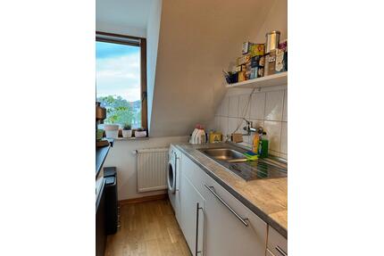 3 Zimmer DG Wohnung in Essen Rüttenscheid