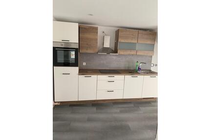 3 Zimmer ( Dachgeschoss ) für Studenten oder Familie - Heilbronn Kernstadt