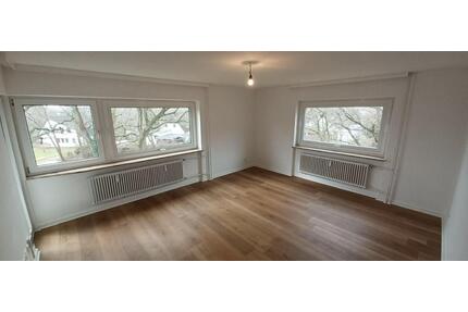 Renovierte 3-Zimmer Wohnung in Heide