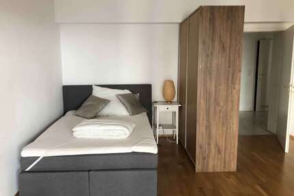 WG-Zimmer in Frankfurt am Main 710,00 € 24 m²