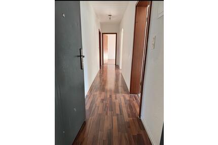 4-Zimmer Wohnung in Duisburg Obermeiderich mit Einbauküche