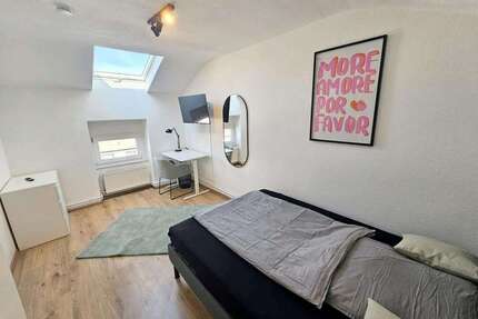 WG-Zimmer in Frankfurt am Main 680,00 € 10 m²