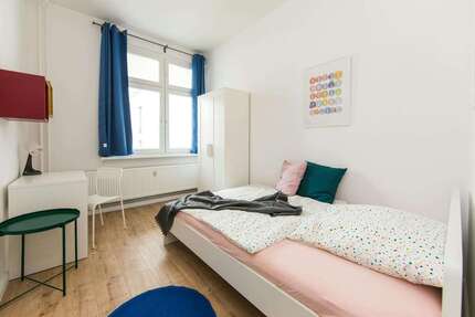 WG-Zimmer in Berlin 640,00 € 10 m²