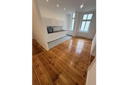 Ruhige 2-Zimmer-Wohnung in der Kantstraße – Erstbezug nach Sanierung - Berlin Charlottenburg-Wilmersdorf