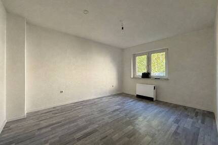 Helle 2-Zimmer Wohnung, frei ab sofort - Essen Altendorf