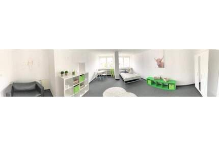 +++WG SUCHT MITBEWOHNERIN +++ - 260,00&nbsp;EUR Pauschalmiete, ca.&nbsp; 31,00&nbsp;m&sup2;&nbsp;Wohnfl&auml;che in Nürnberg (PLZ: 90478) Glockenhof