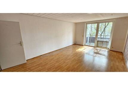 Wohnberechtigungsschein! - Schöne 3 Zimmer Wohnung mit Balkon in guter und ruhiger Wohnlage von Amberg