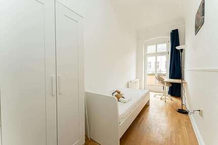 WG-Zimmer in Berlin 605,00 € 9 m²