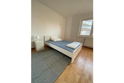 Möbliertes Zimmer - TOP LAGE! - 319,00&nbsp;EUR Kaltmiete, ca.&nbsp; 18,00&nbsp;m&sup2; in Rendsburg (PLZ: 24768)