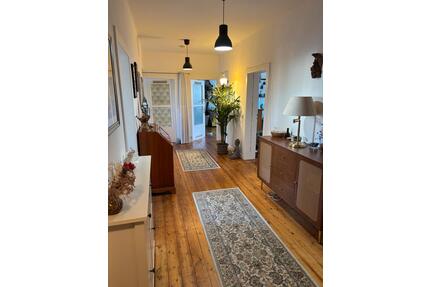 Wunderschöne 3 Zimmer Wohnung WG geeignet im Westen Bielefelds