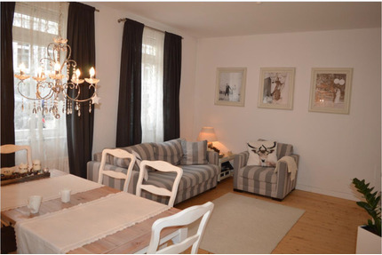 Schöne 2,5 Zimmer Altbauwohnung in Harburg City Nähe (ca 70,2 m²) - Hamburg