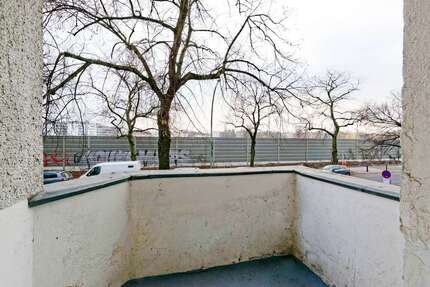 WG-Zimmer in Berlin 650,00 € 19 m²