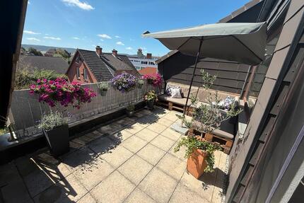 Helle 2,5-Zimmer Wohnung mit großzügigem Südbalkon, zentrale Lage - Hessisch Oldendorf