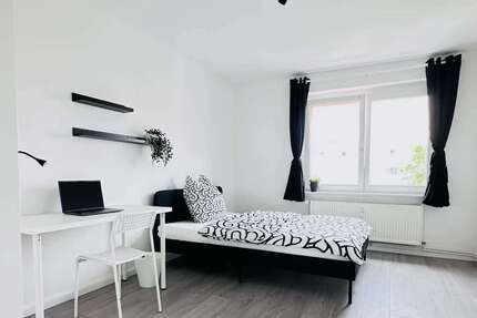 WG-Zimmer in Berlin 659,00 € 15 m²