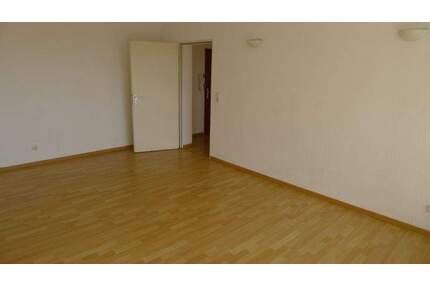 Steinbach Ts. sympathische 2 Zimmer Wohnung