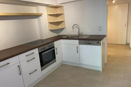 WG Zimmer 24qm ab sofort für eine Frau Peterswerder - Bremen Östliche Vorstadt