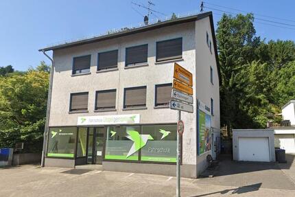 Gemütliche 2 Zimmer Dachgeschoßwohnung in Fechingen - Saarbrücken Brebach-Fechingen