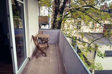 WG-Zimmer in Frankfurt am Main 799,00 € 25 m²