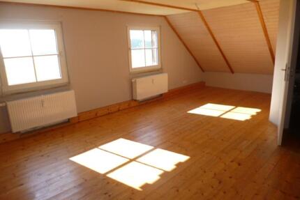 3 Zimmer Wohnung, DG, Münchberg-Umland