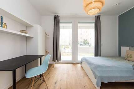 WG-Zimmer in Berlin 750,00 € 12 m²
