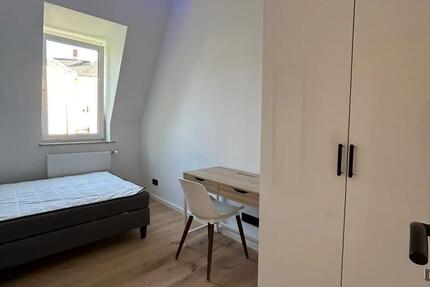 Schönes Saniertes WG Zimmer in Sachsenhausen - Frankfurt am Main Sachsenhausen Süd