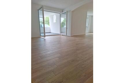 Moderne, hochwertige 3-Zimmer Wohnung mit 102 qm in Pfeffenhausen