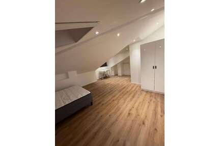 WG-Zimmer in München 630,00 € 10 m²