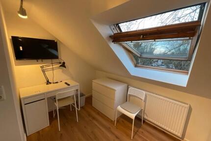 Voll Möbliertes WG Zimmer - 660,00&nbsp;EUR Kaltmiete, ca.&nbsp; 71,00&nbsp;m&sup2; in Köln (PLZ: 51107) Kalk