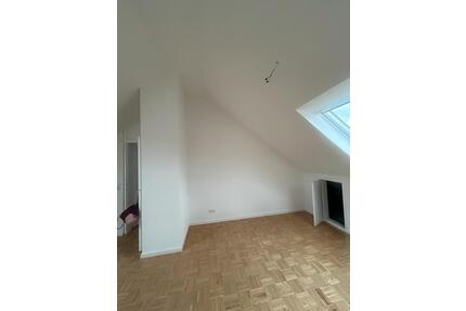 1- Zimmer Wohnung Remshalden - 700,00&nbsp;EUR Kaltmiete, ca.&nbsp; 30,00&nbsp;m&sup2; in Remshalden (PLZ: 73630)