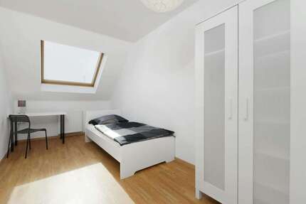 WG-Zimmer in Berlin 620,00 € 12 m²