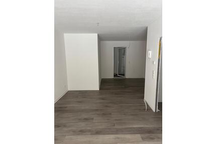 Frisch Sanierte 4-Zimmer Wohnung in Neunkirchen-Hangard