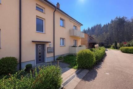 Helle 3-Zimmer Hochparterre Wohnung - Naturnah & zentral - Baden-Baden