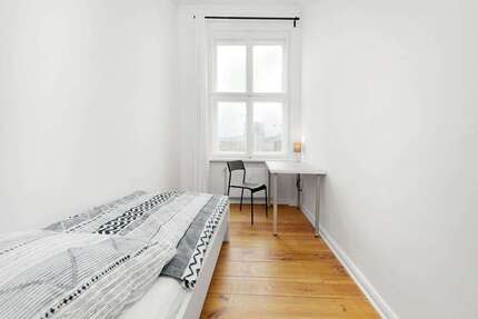 WG-Zimmer in Berlin 640,00 € 10 m²