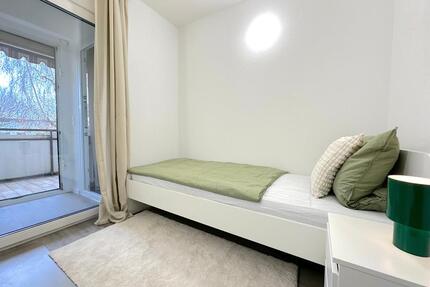 Frisch möblierte Zimmer mit Balkon in 3er-WG frei – Balkon & top Lage - Frankfurt am Main Ginnheim