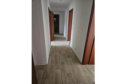 zentrale 3 Zimmer Wohnung nach Sanierung - Bad Frankenhausen/Kyffhäuser