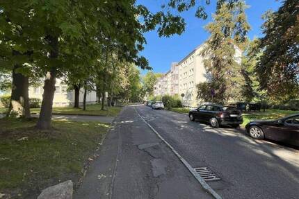 Top - Angebot für WG´s...Super 2-Zimmer-WG-Wohnung mit Einbauküche möglich, all incl., sofort einzugsfertig - Zwickau Eckersbach