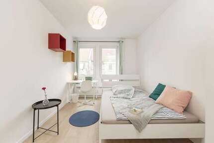 WG-Zimmer in Berlin 650,00 € 10 m²