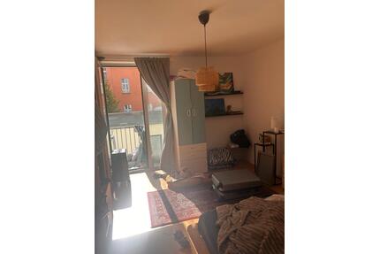 Zimmer zu Vermieten - 640,00&nbsp;EUR Kaltmiete, ca.&nbsp; 20,00&nbsp;m&sup2; in Berlin (PLZ: 12051) Neukölln