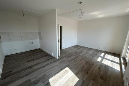 Schnell sein! Moderne 3-Zimmer-Wohnung mit Balkon! - Magdeburg Ottersleben