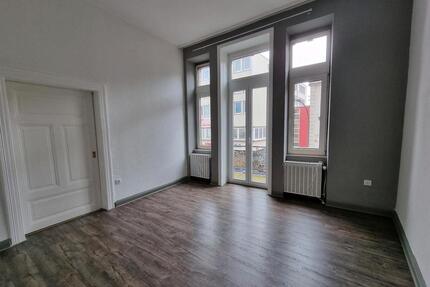 3 Zimmer Küche Bad Wohnung - 650,00&nbsp;EUR Kaltmiete, ca.&nbsp; 80,00&nbsp;m&sup2; in Pirmasens (PLZ: 66955) Niedersimten