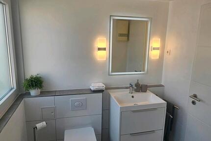 Helle 2,5 Zimmer Wohnung , 55 qm, saniert - Dortmund Bövinghausen