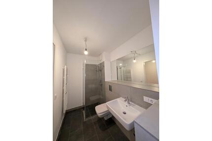 2 Zimmer Berlin - 4.500,00&nbsp;EUR Kaltmiete, ca.&nbsp; 43,00&nbsp;m&sup2; in Berlin (PLZ: 10319) Lichtenberg